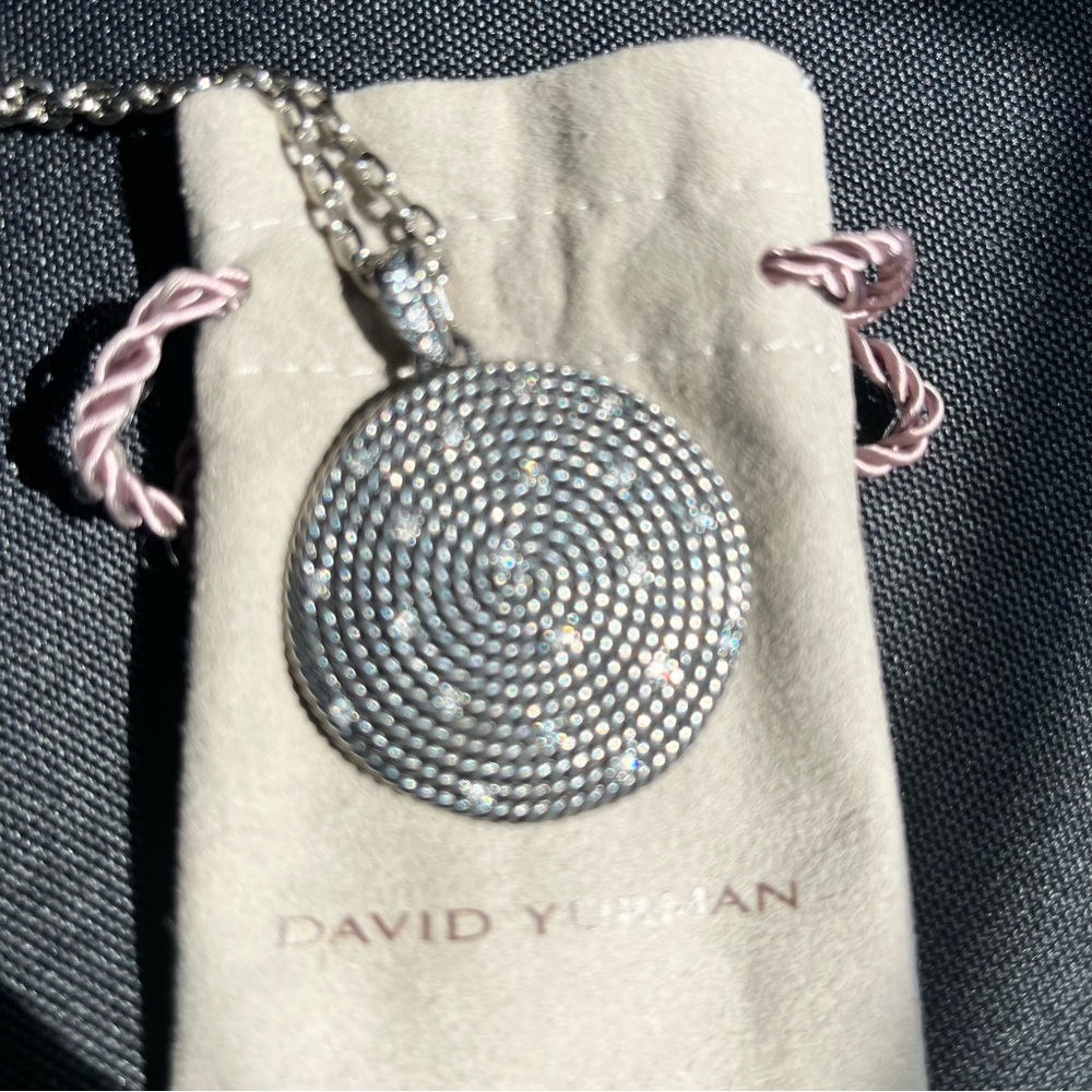 ✨SALE ✨David Yurman Diamond Starlight Cable Coil Pendant - Picture 2 of 7